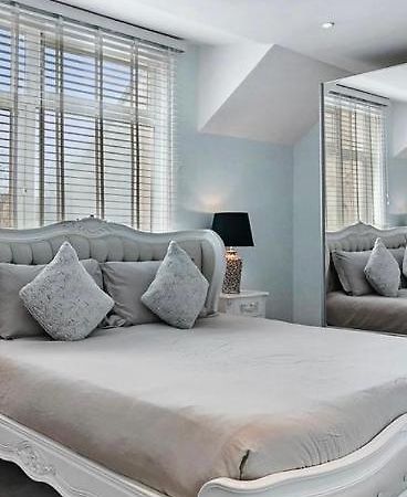 Hampstead Opulence Apartment - Luxurious Split Level Property London Eksteriør bilde
