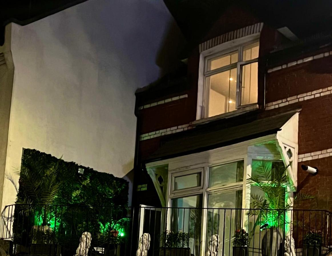 Hampstead Opulence Apartment - Luxurious Split Level Property London Eksteriør bilde